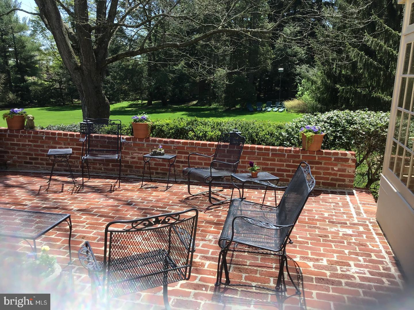 STONEGATE - Residential