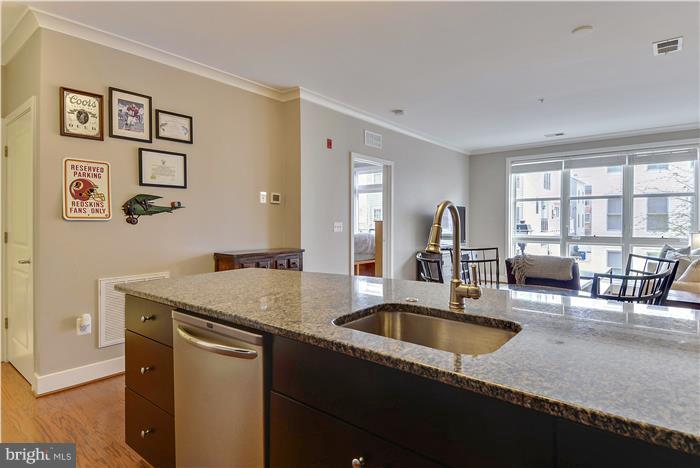 OLD TOWN COMMONS - Residential