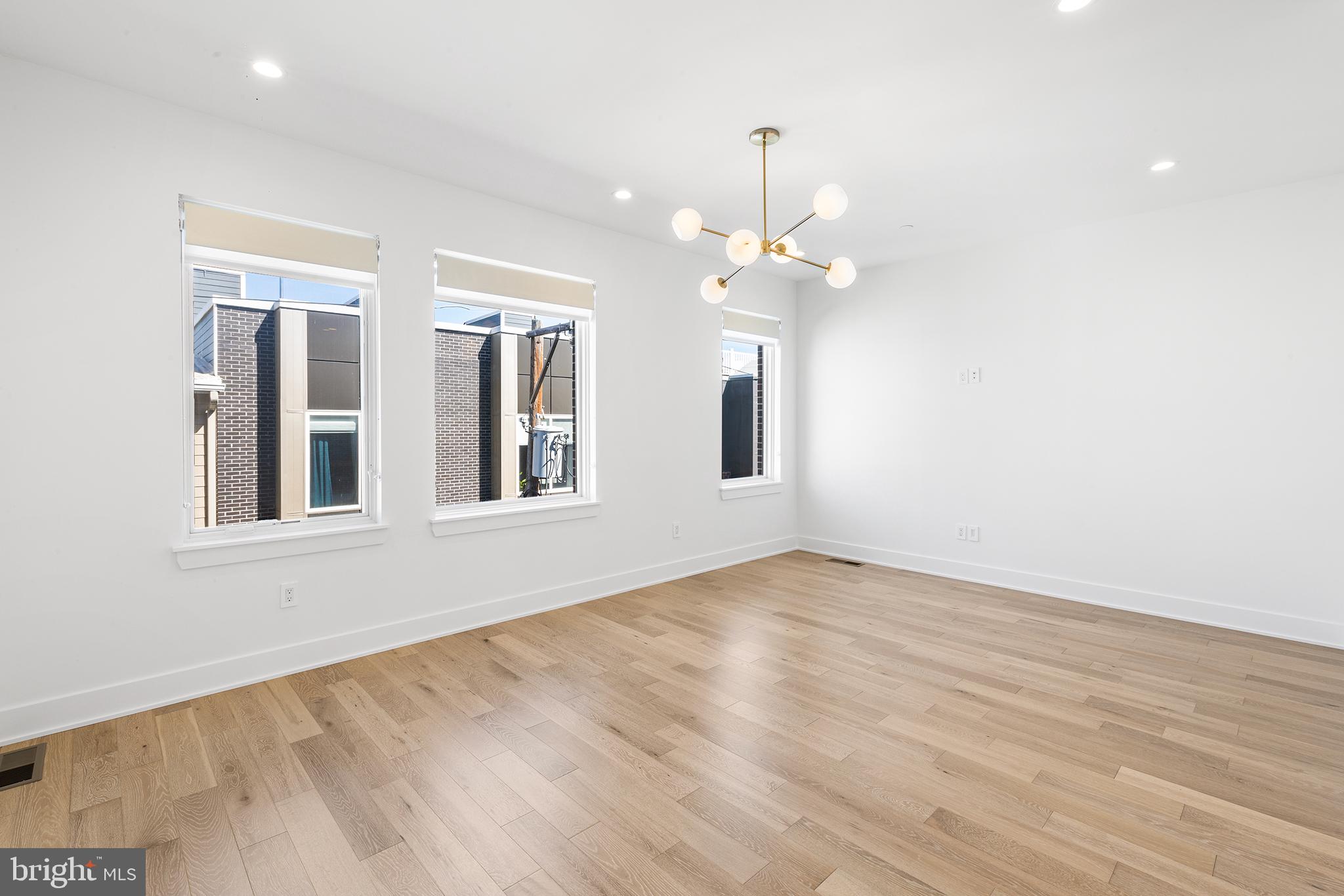 GRADUATE HOSPITAL - Residential Lease