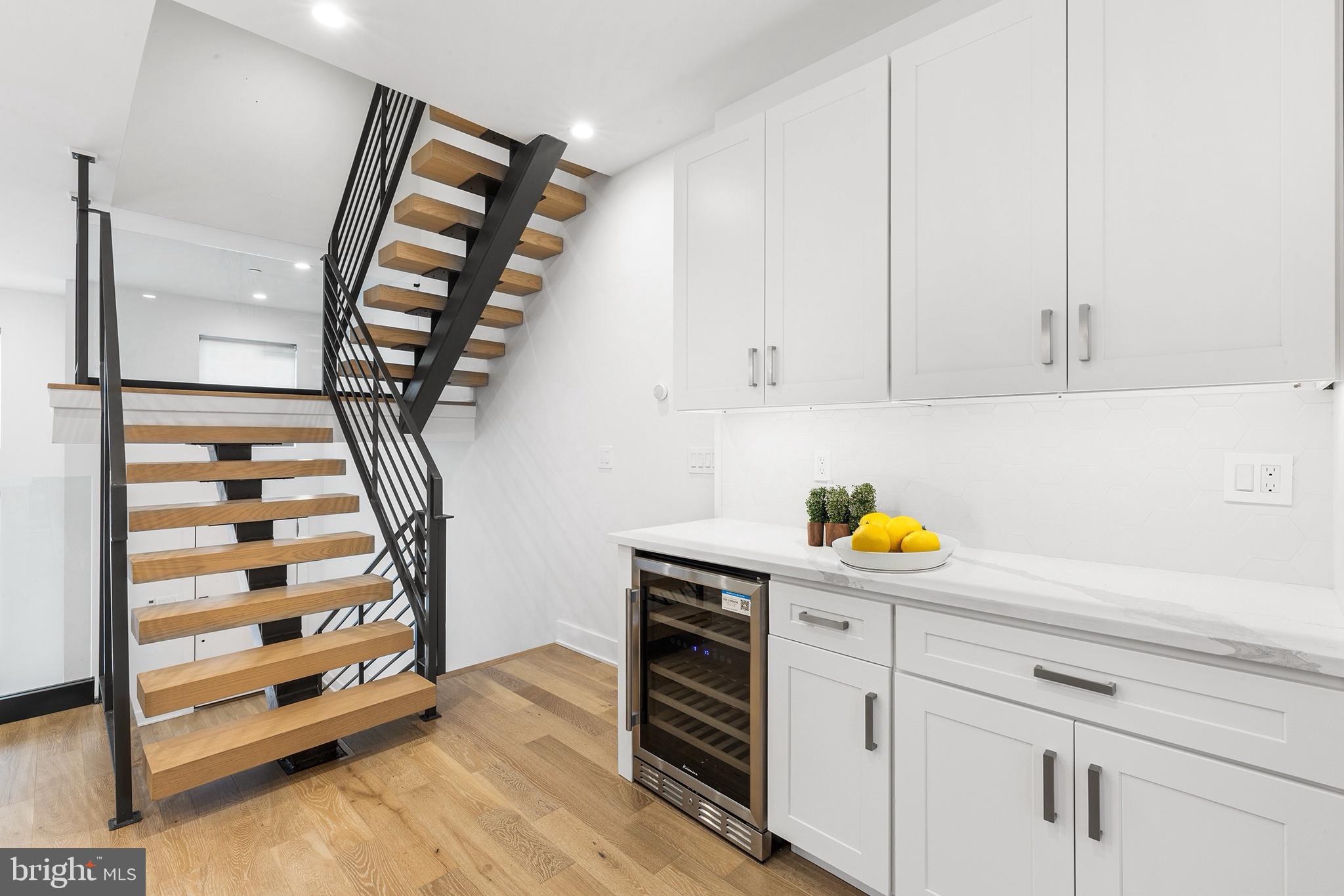 GRADUATE HOSPITAL - Residential Lease