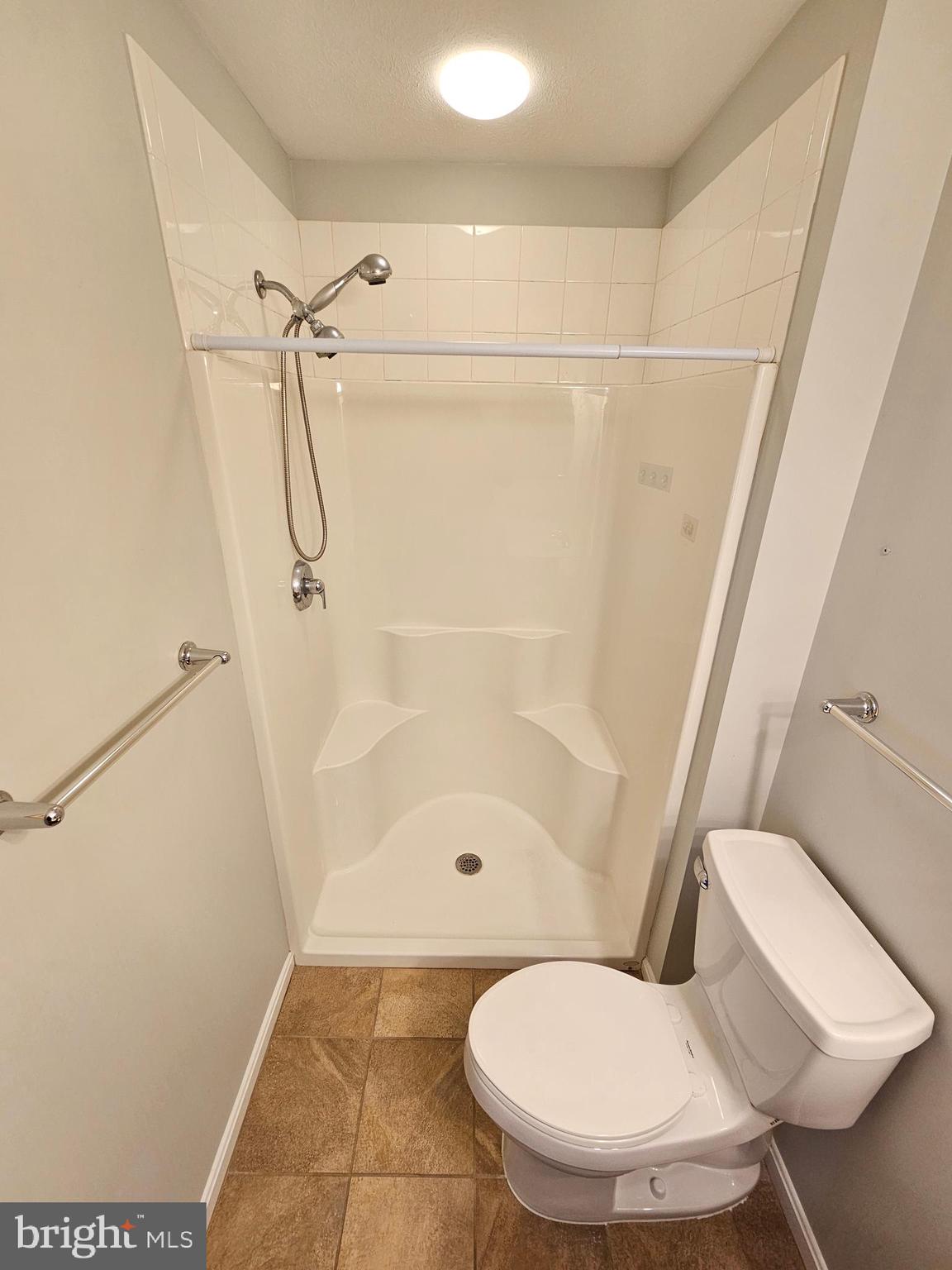 NEW MARKET WEST - Residential Lease