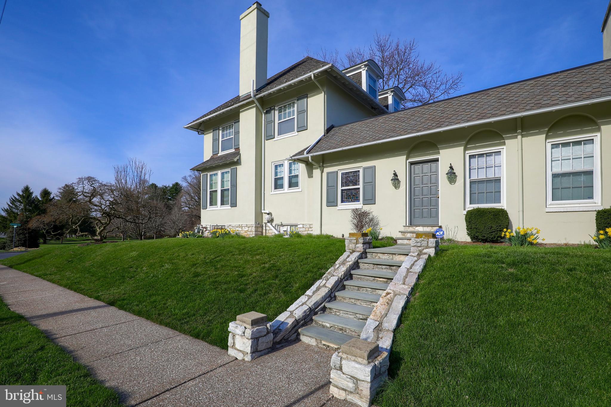 HERSHEY DOWNTOWN - Residential