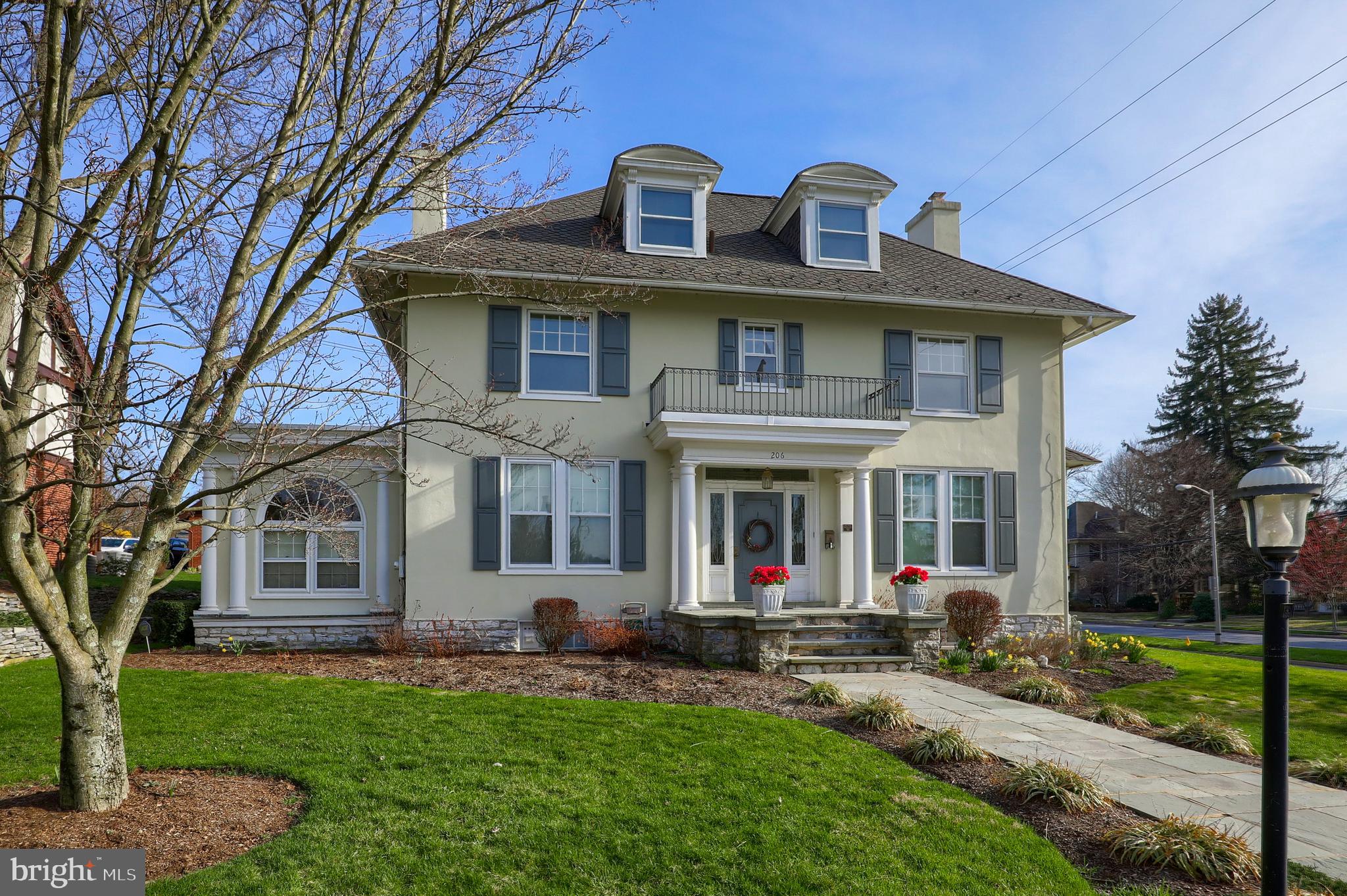 HERSHEY DOWNTOWN - Residential