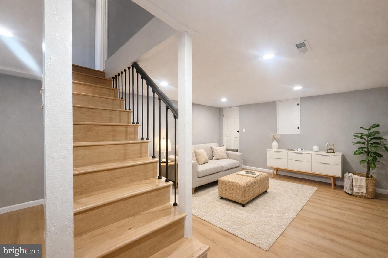 EDMONDSON VIILLAGE - Residential