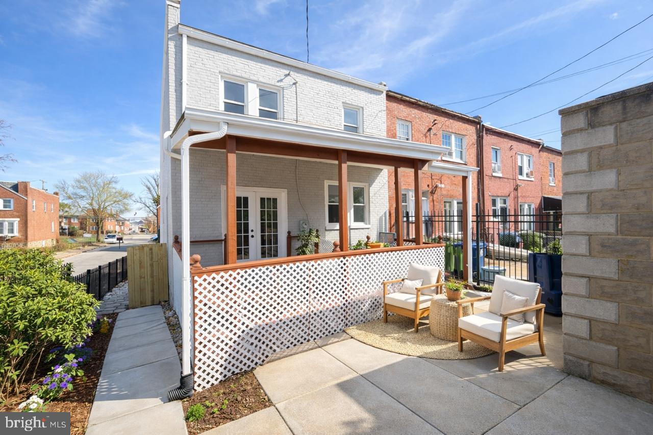 EDMONDSON VIILLAGE - Residential