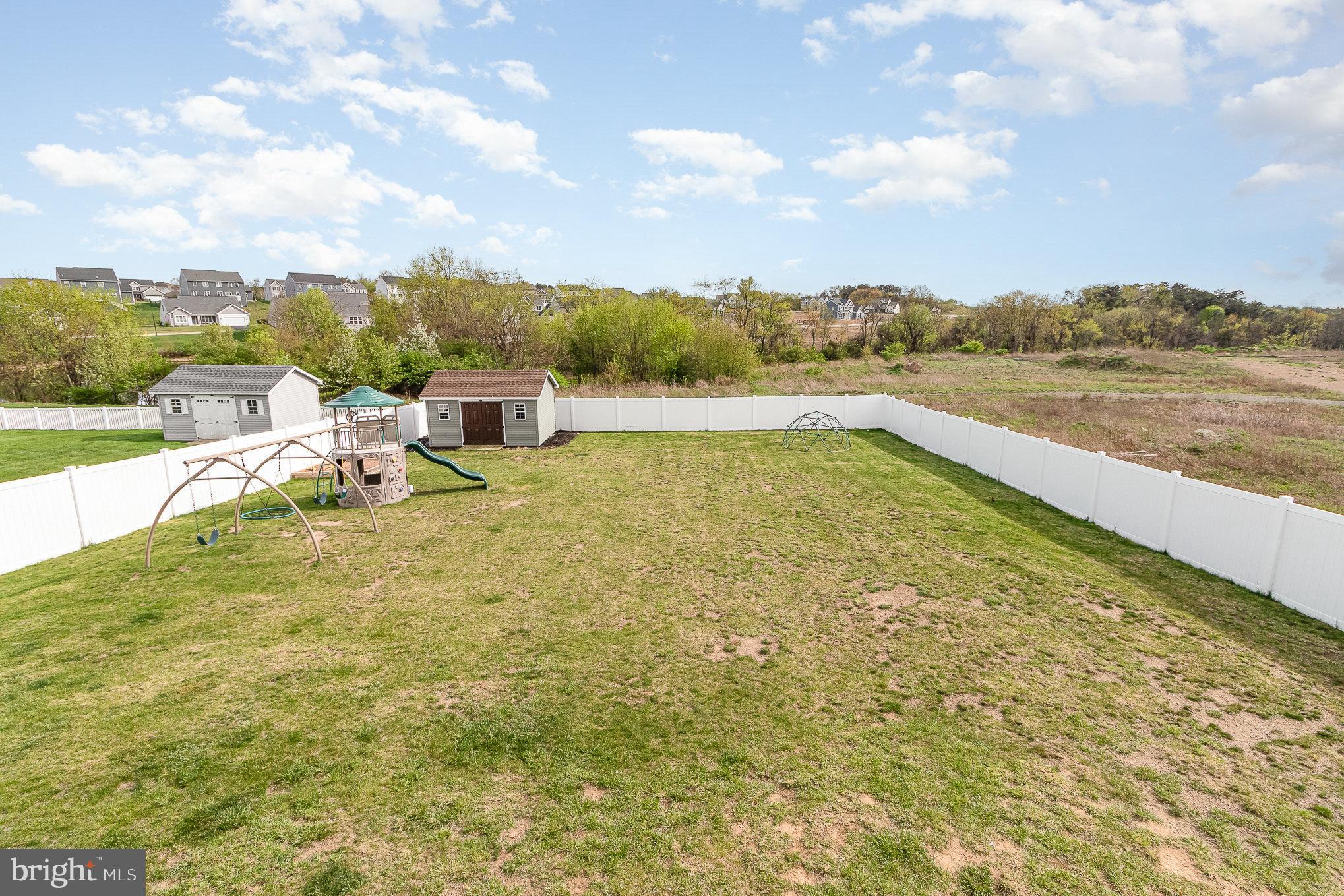 MOUNTAIN VIEW ESTATES - Residential