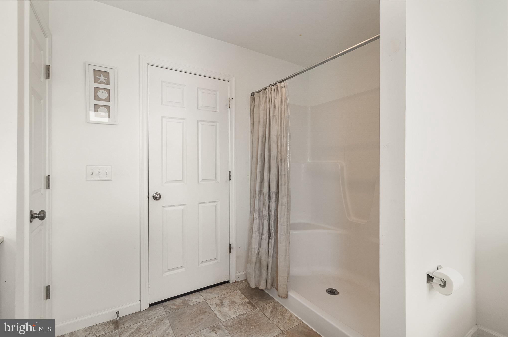 MOUNTAIN VIEW ESTATES - Residential