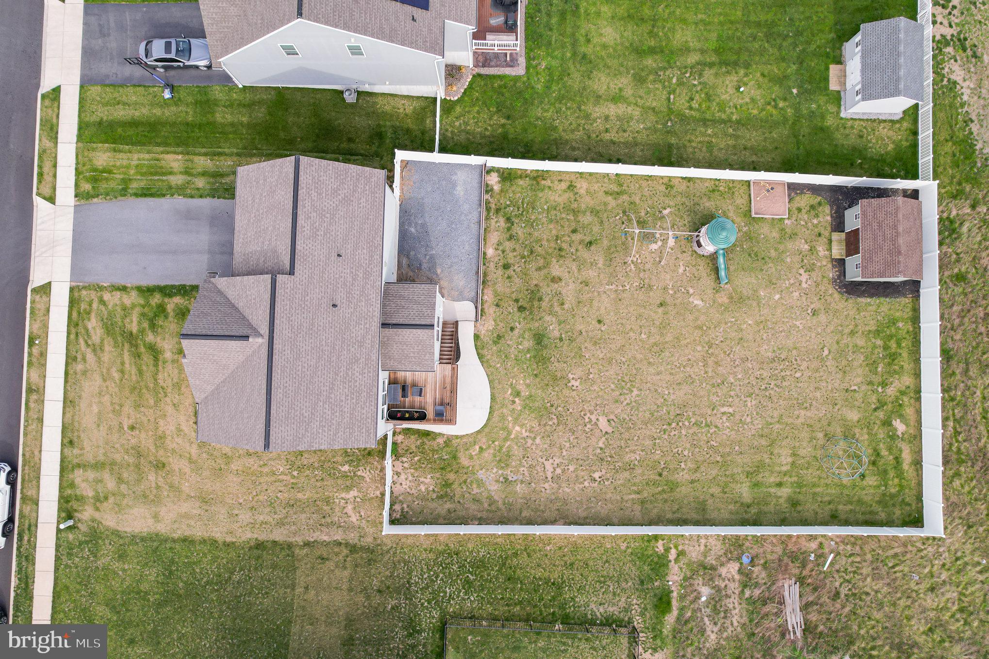 MOUNTAIN VIEW ESTATES - Residential