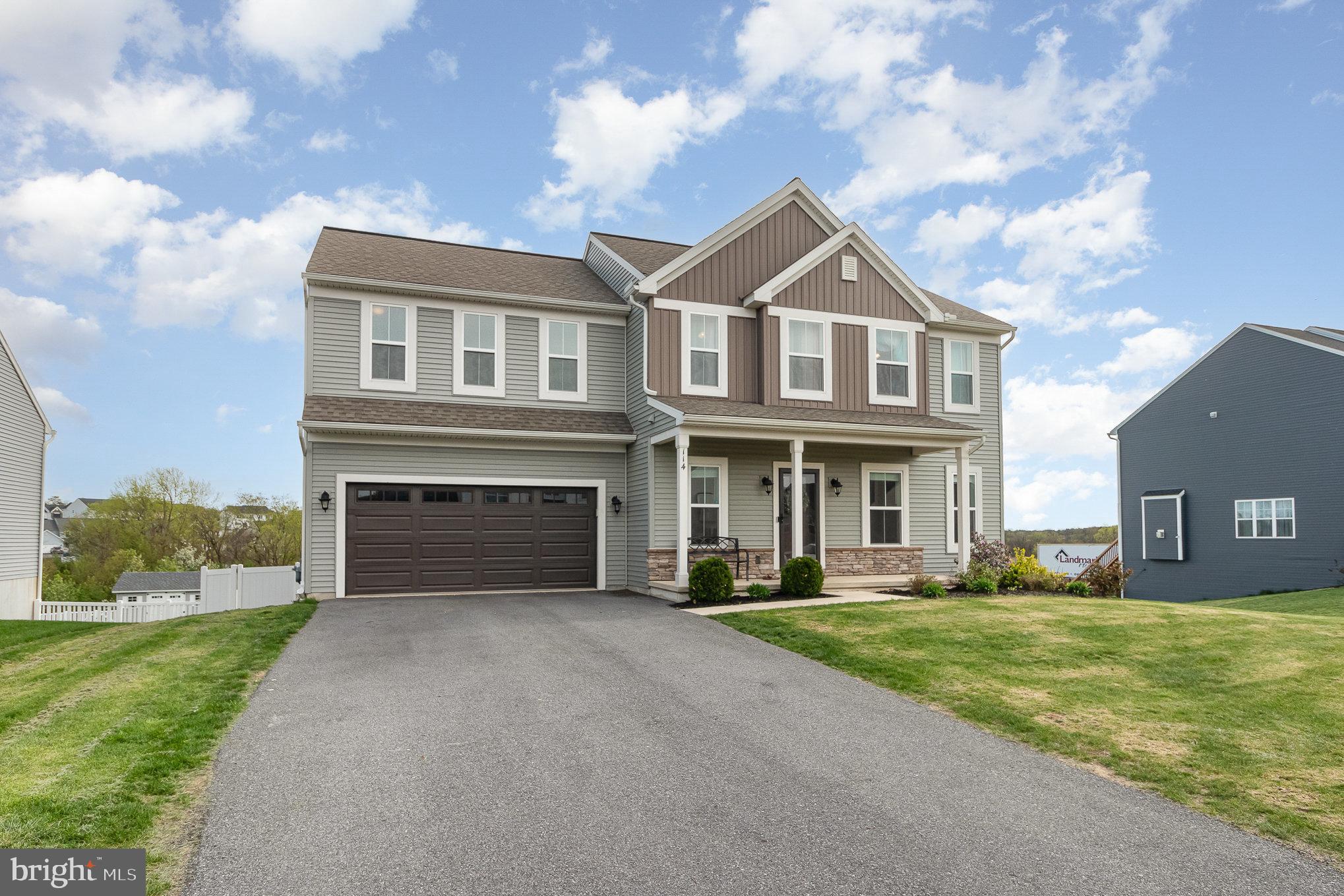 MOUNTAIN VIEW ESTATES - Residential