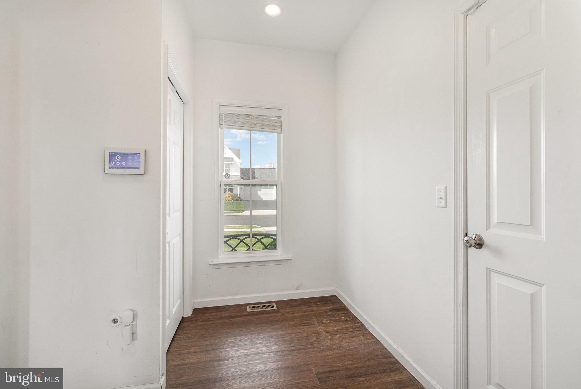 MOUNTAIN VIEW ESTATES - Residential