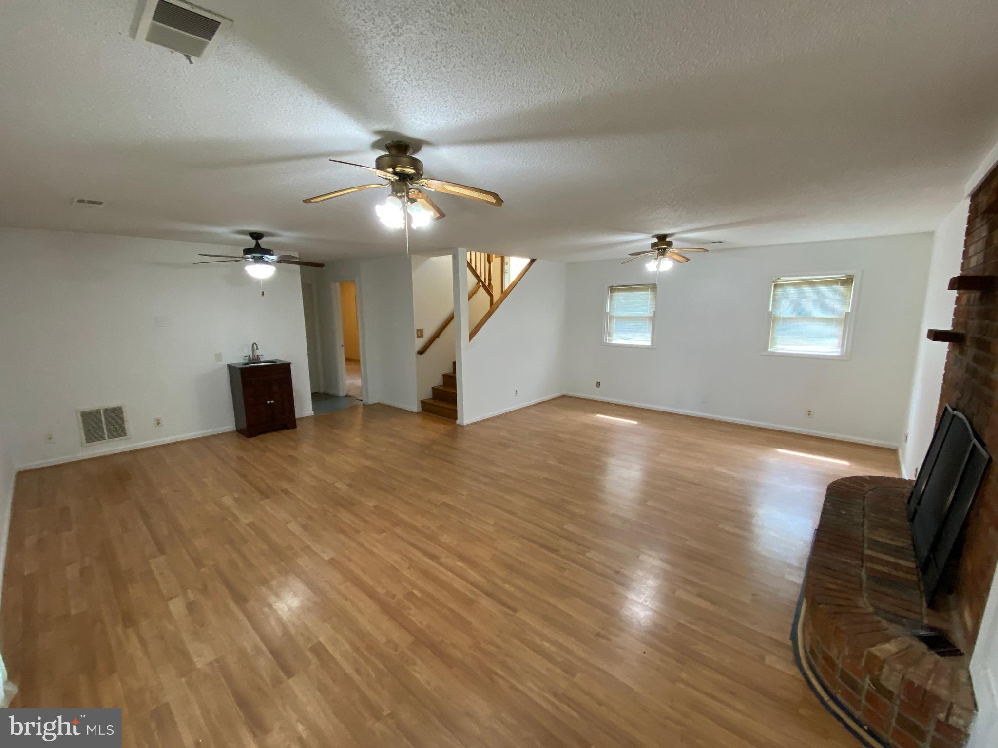 CONCORD ESTATES - Residential Lease