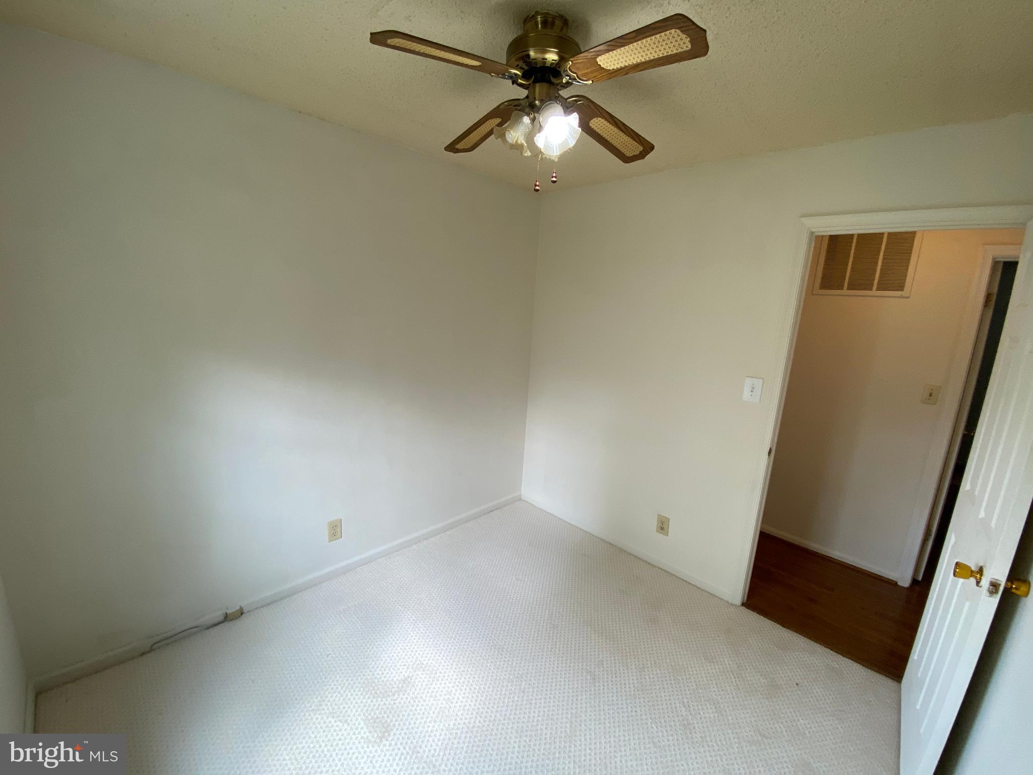 CONCORD ESTATES - Residential Lease