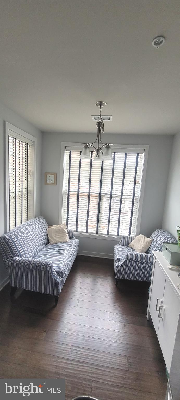 BUCKINGHAM AT LOUDOUN VALLEY - Residential Lease