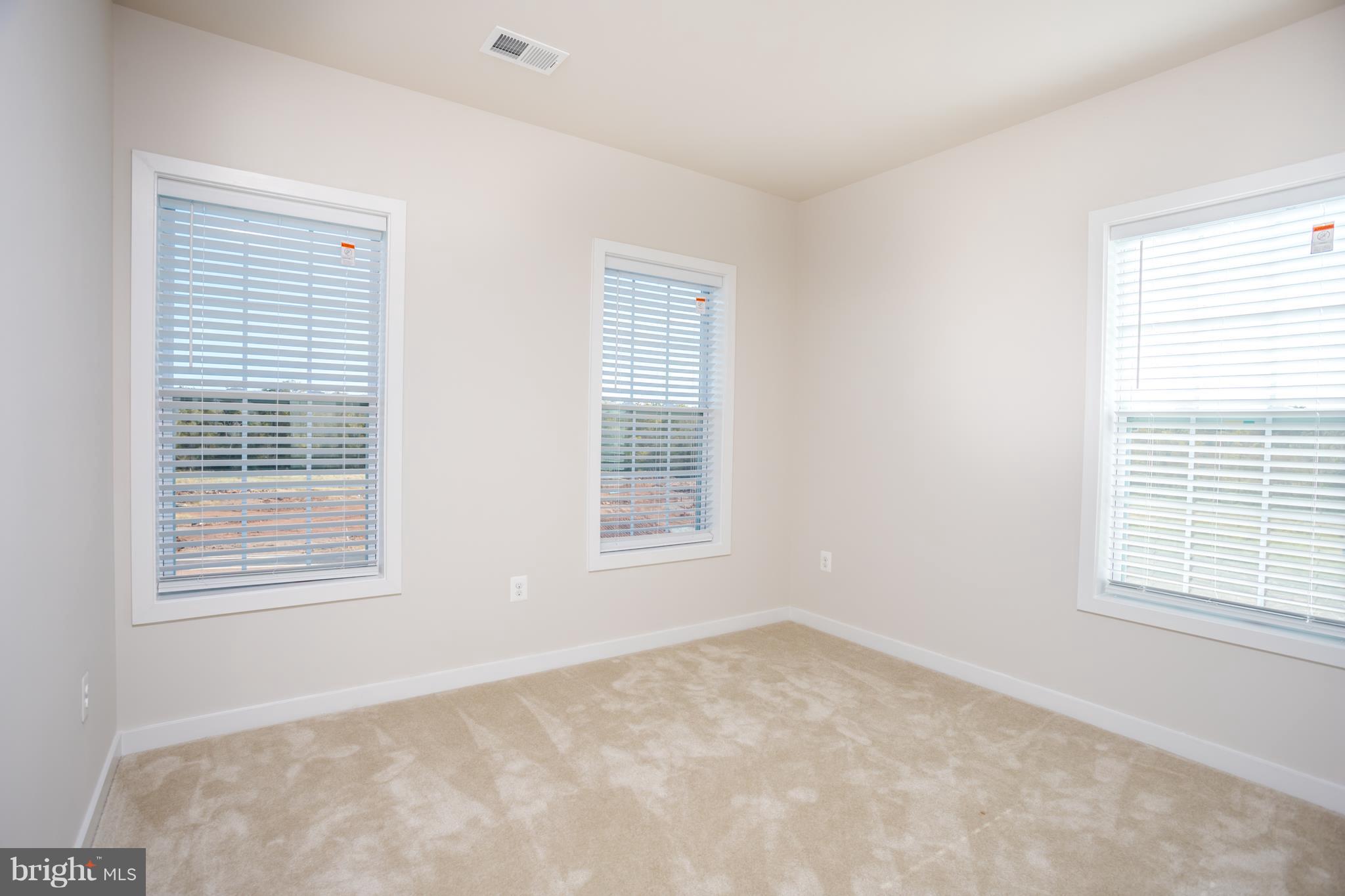 BUCKINGHAM AT LOUDOUN VALLEY - Residential Lease