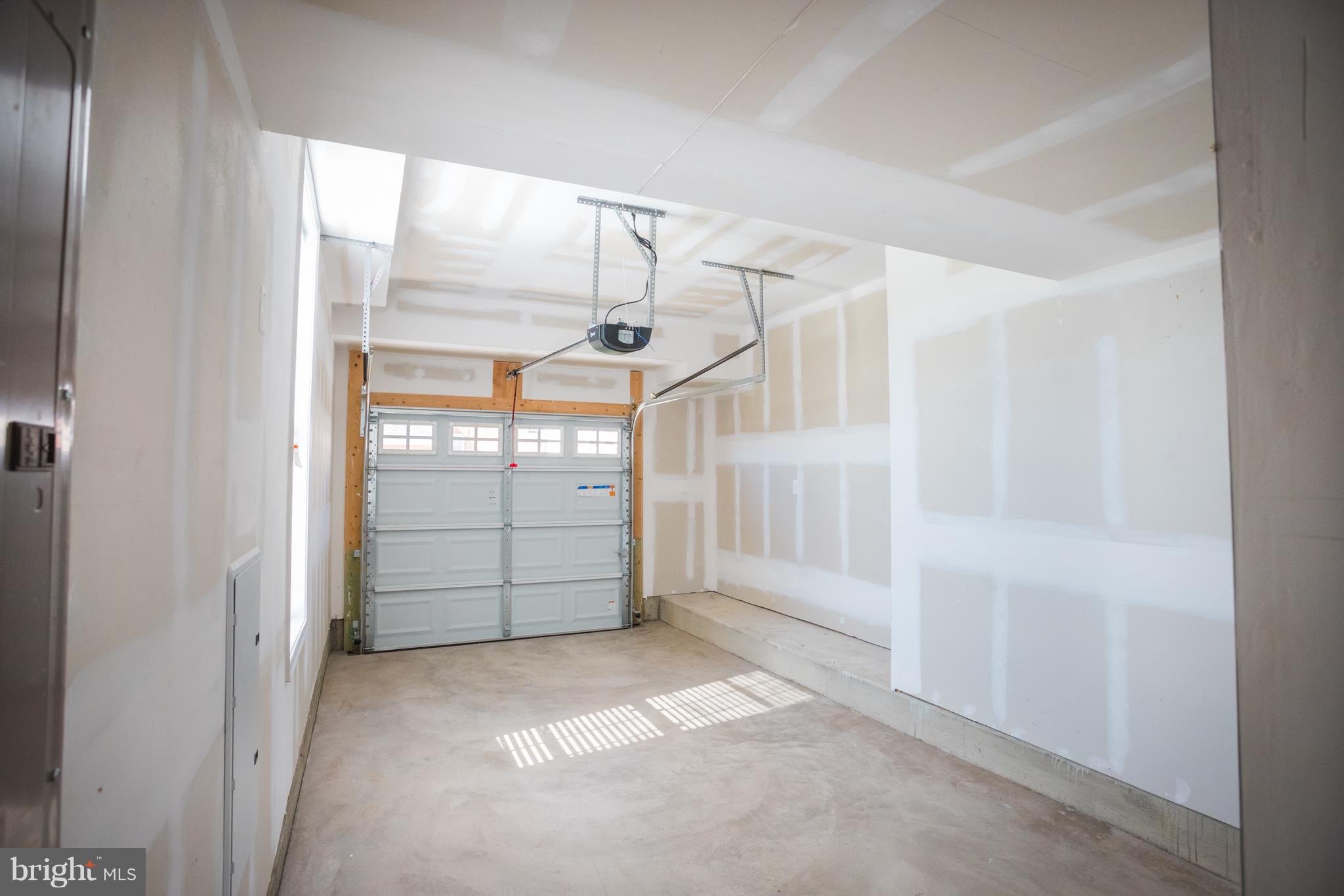 BUCKINGHAM AT LOUDOUN VALLEY - Residential Lease