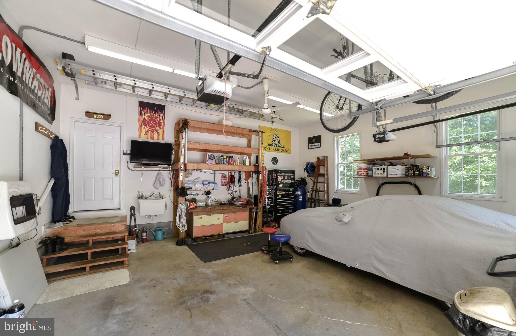 RIVERWOOD FARMS - Residential