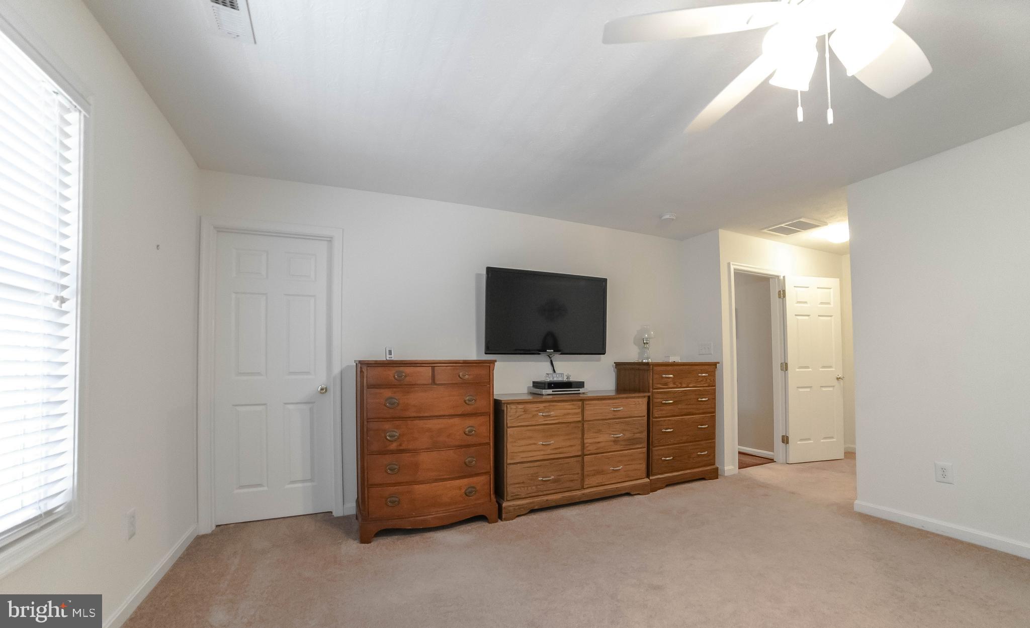 RIVERWOOD FARMS - Residential