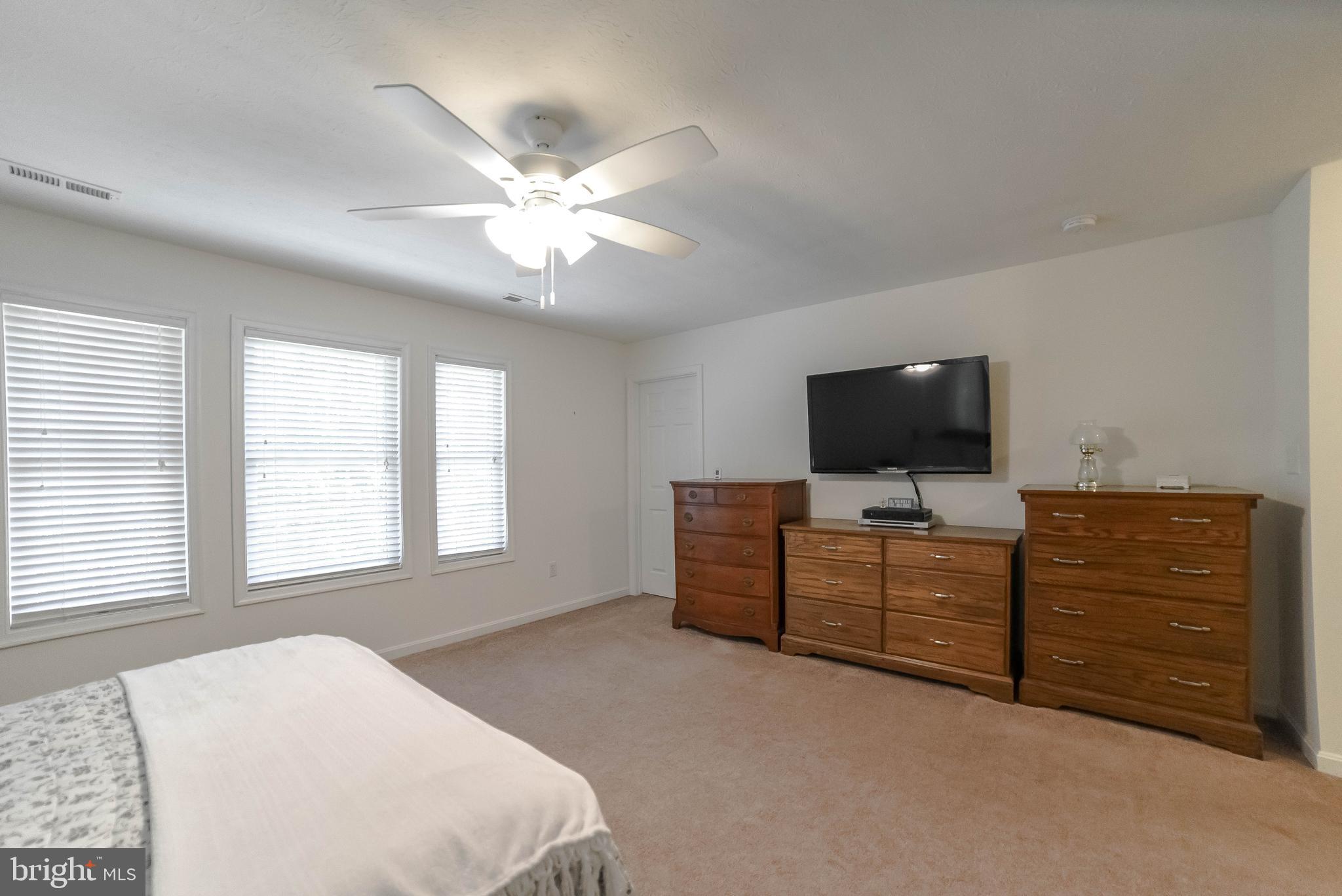 RIVERWOOD FARMS - Residential