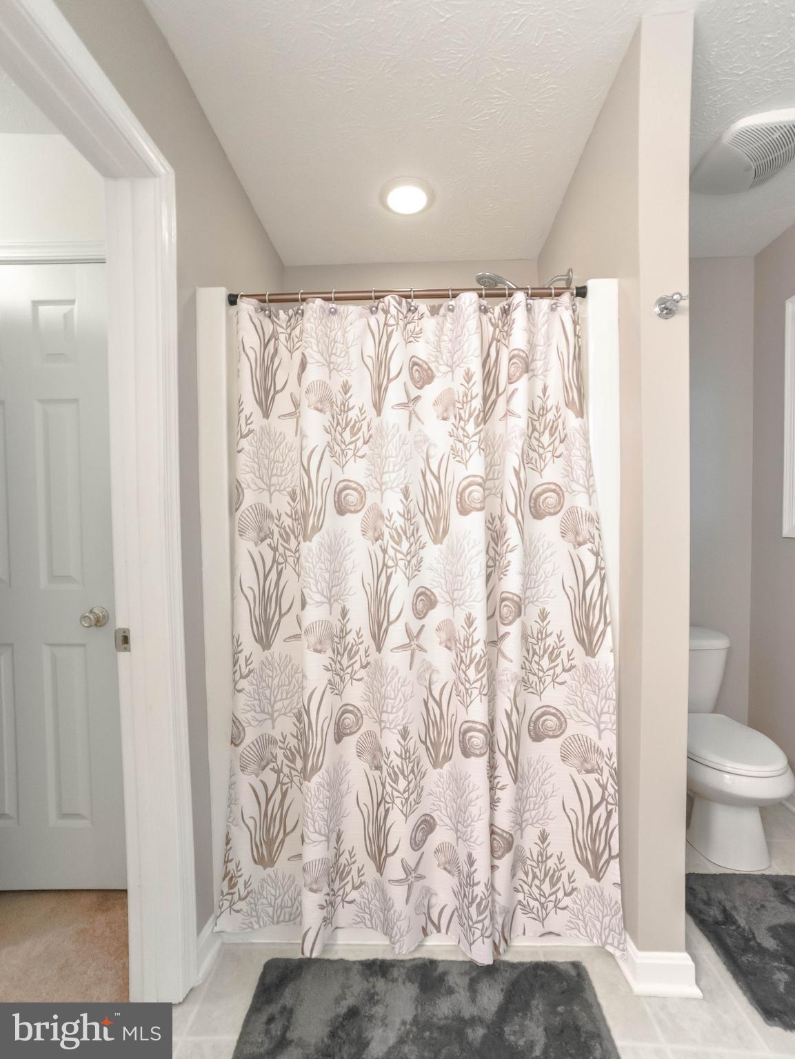 RIVERWOOD FARMS - Residential