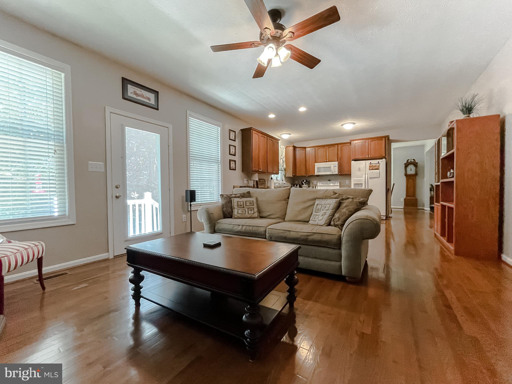 RIVERWOOD FARMS - Residential