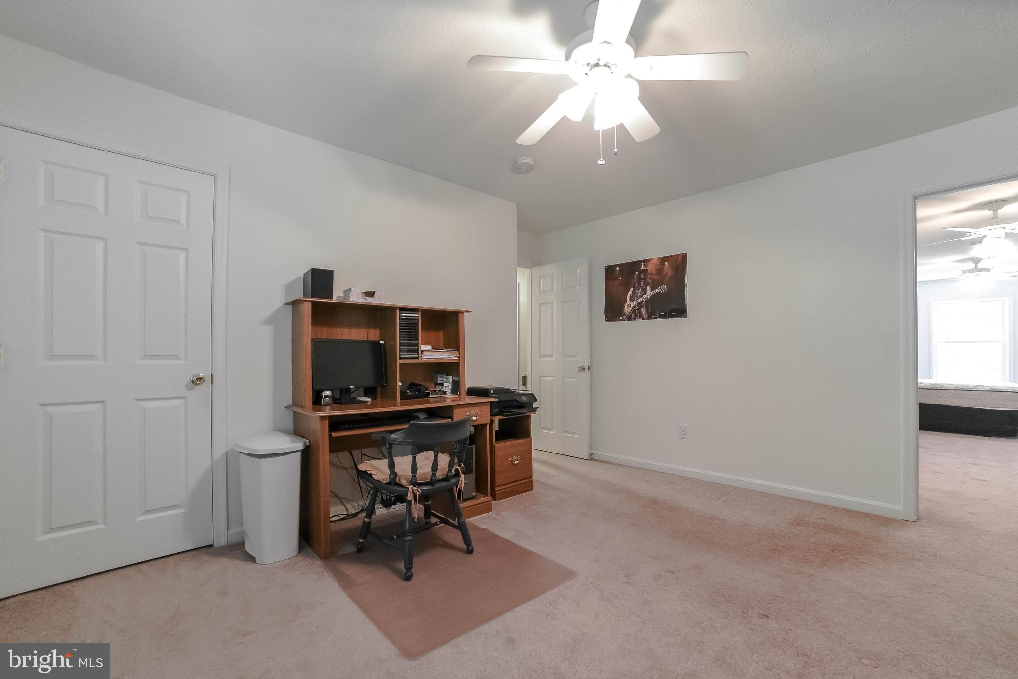 RIVERWOOD FARMS - Residential