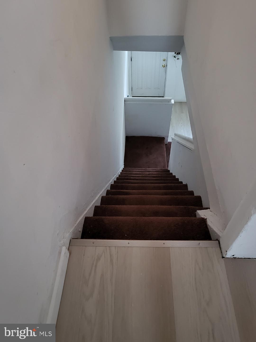 KENSINGTON - Residential Lease