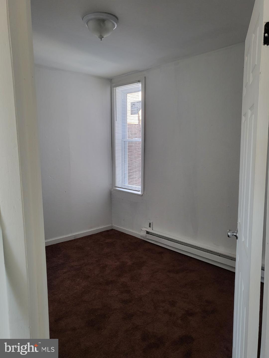 KENSINGTON - Residential Lease