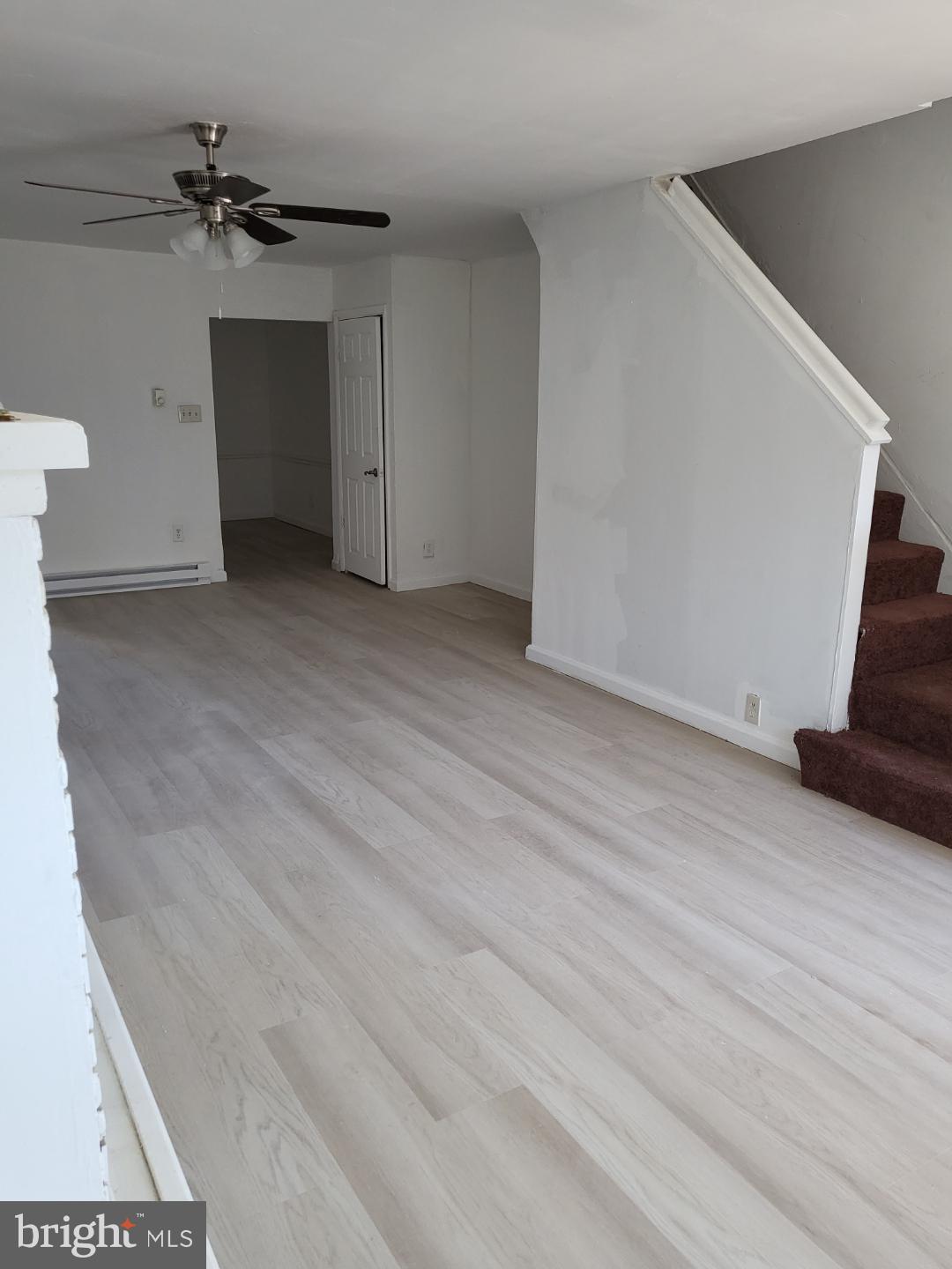 KENSINGTON - Residential Lease