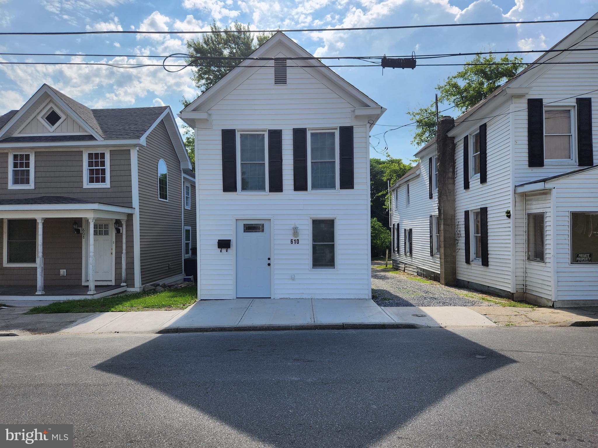 CAMBRIDGE - Residential