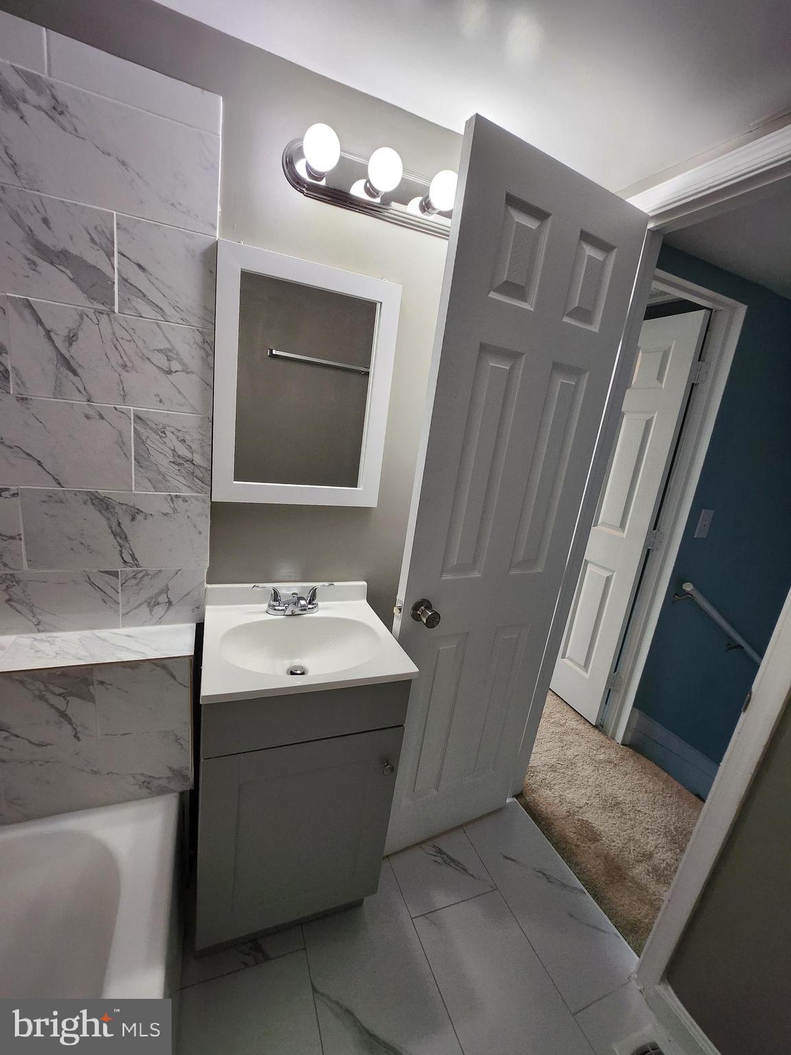 CAMBRIDGE - Residential