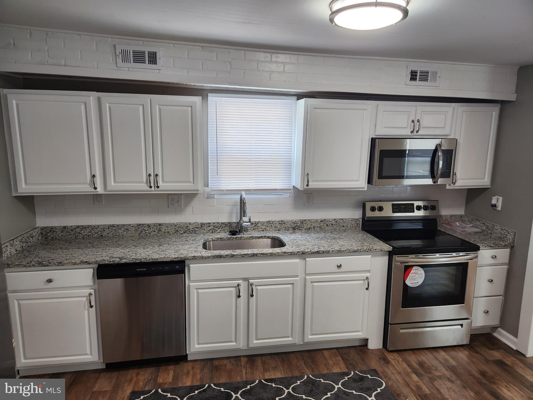 CAMBRIDGE - Residential