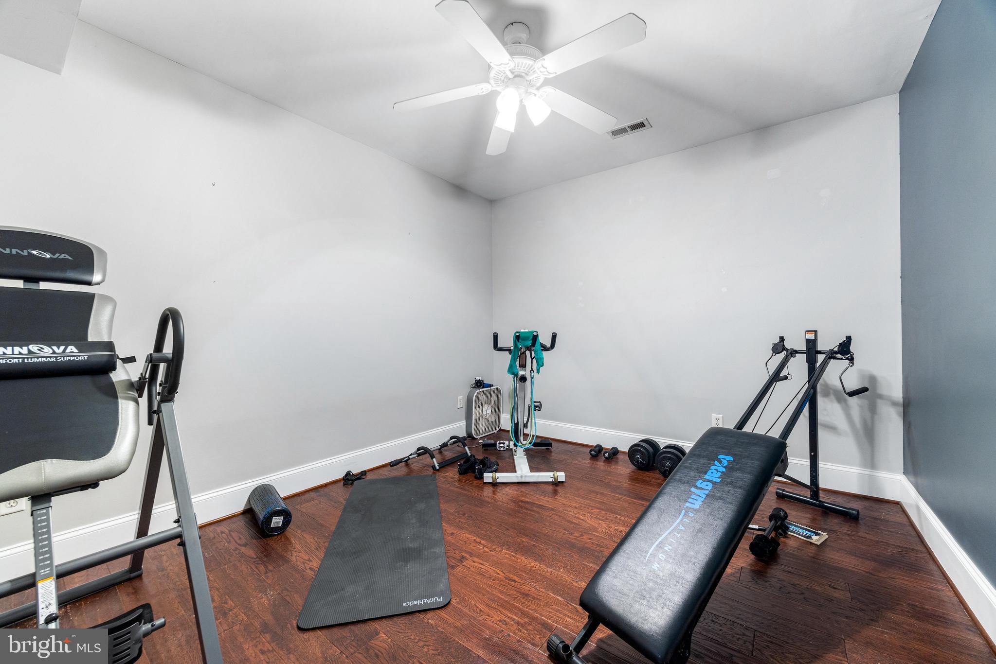 SYLVAN SHORES - Residential