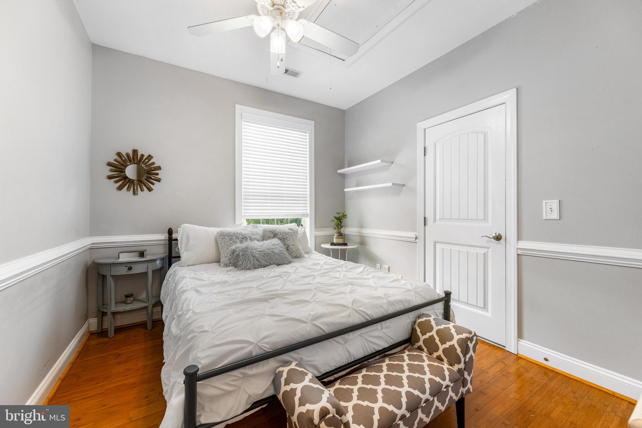 SYLVAN SHORES - Residential