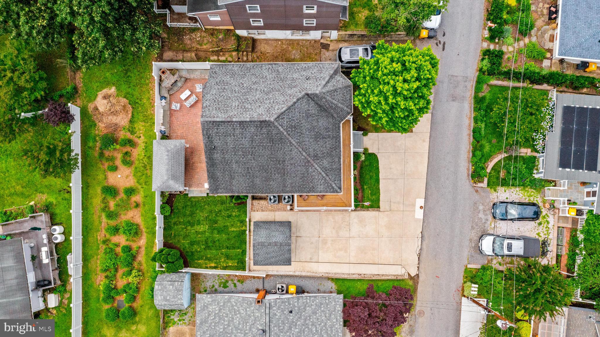 10 DOGWOOD ROAD