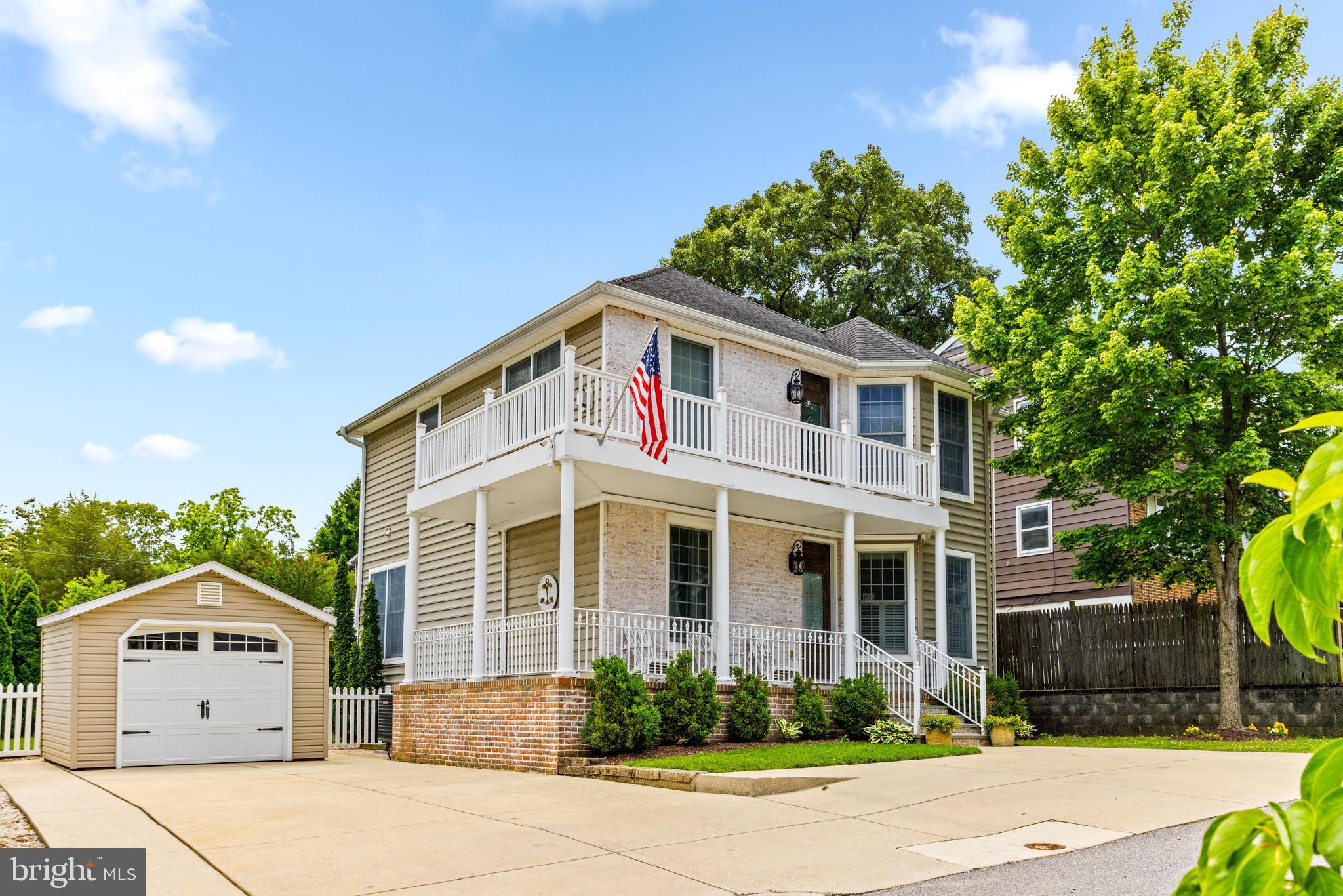 10 DOGWOOD ROAD