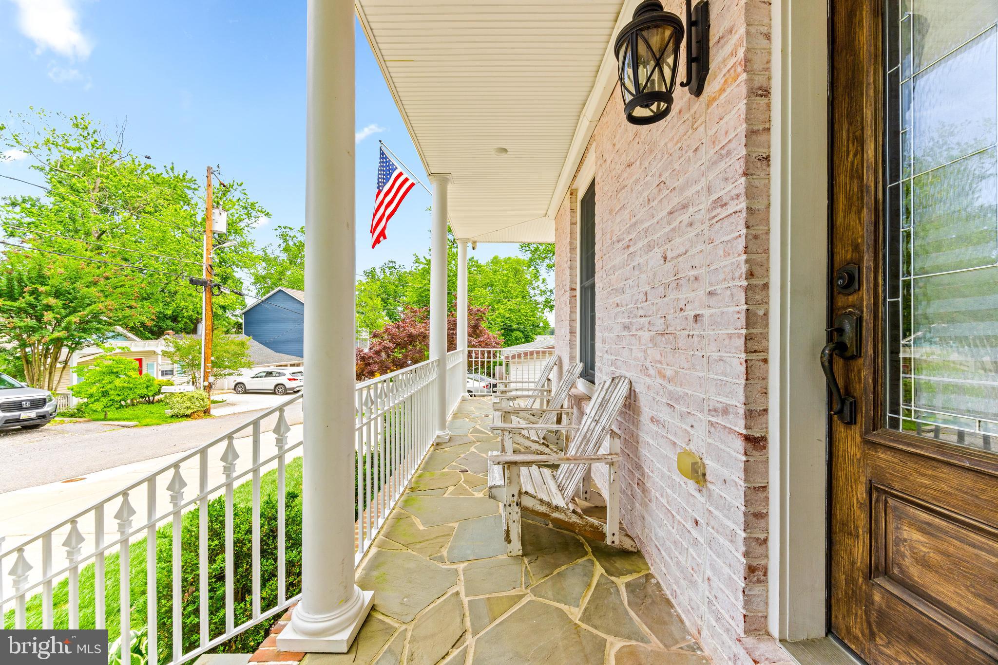 10 DOGWOOD ROAD