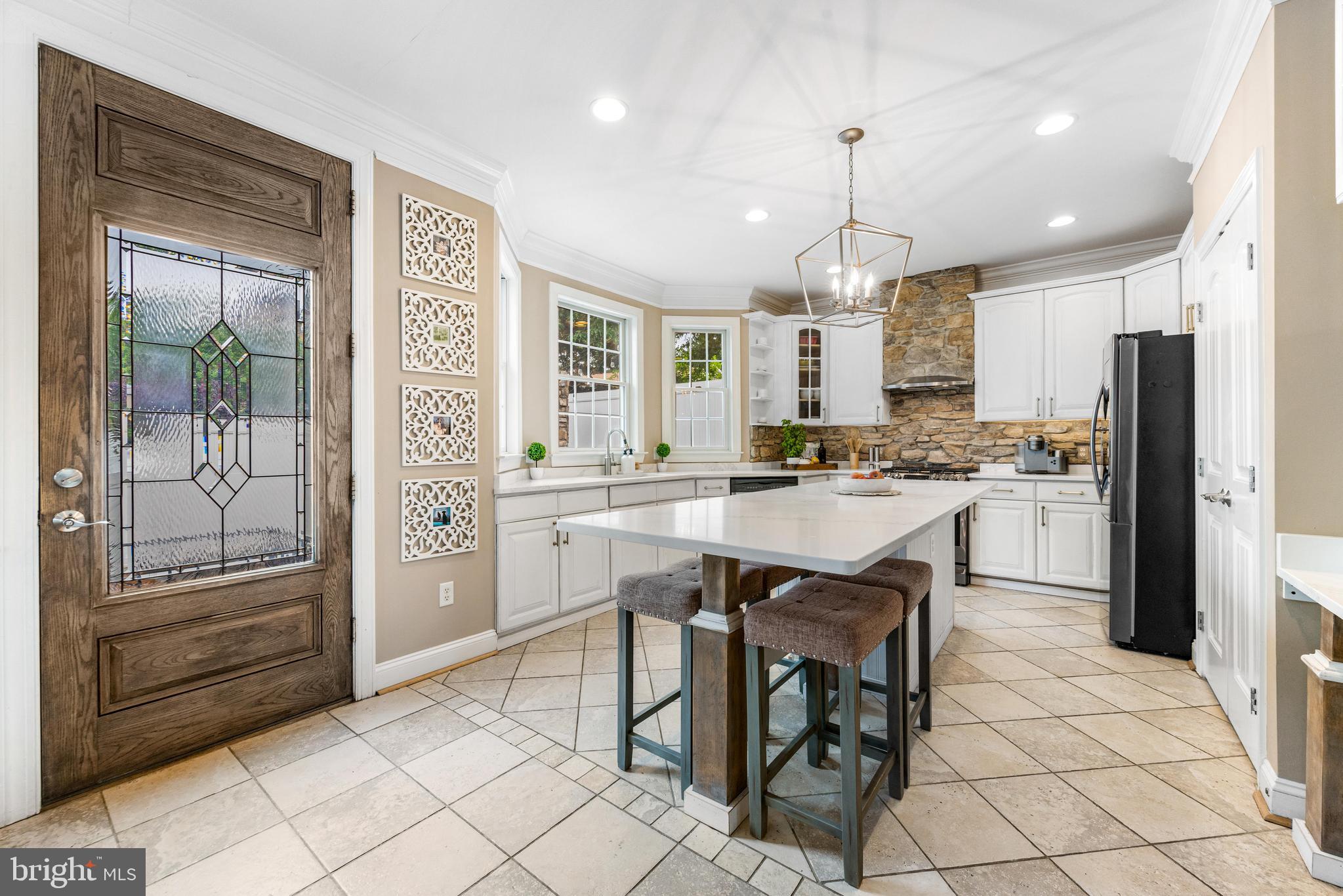 SYLVAN SHORES - Residential