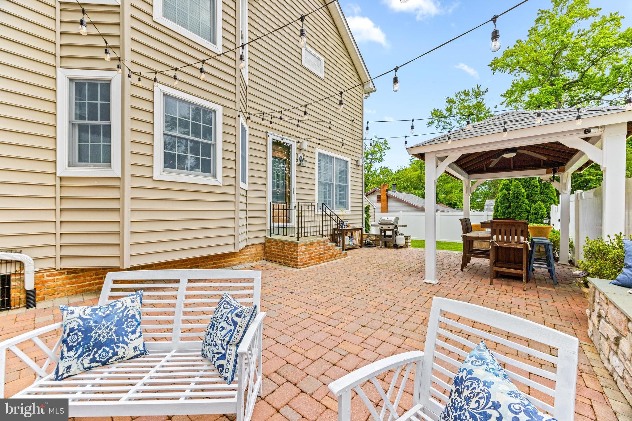 SYLVAN SHORES - Residential