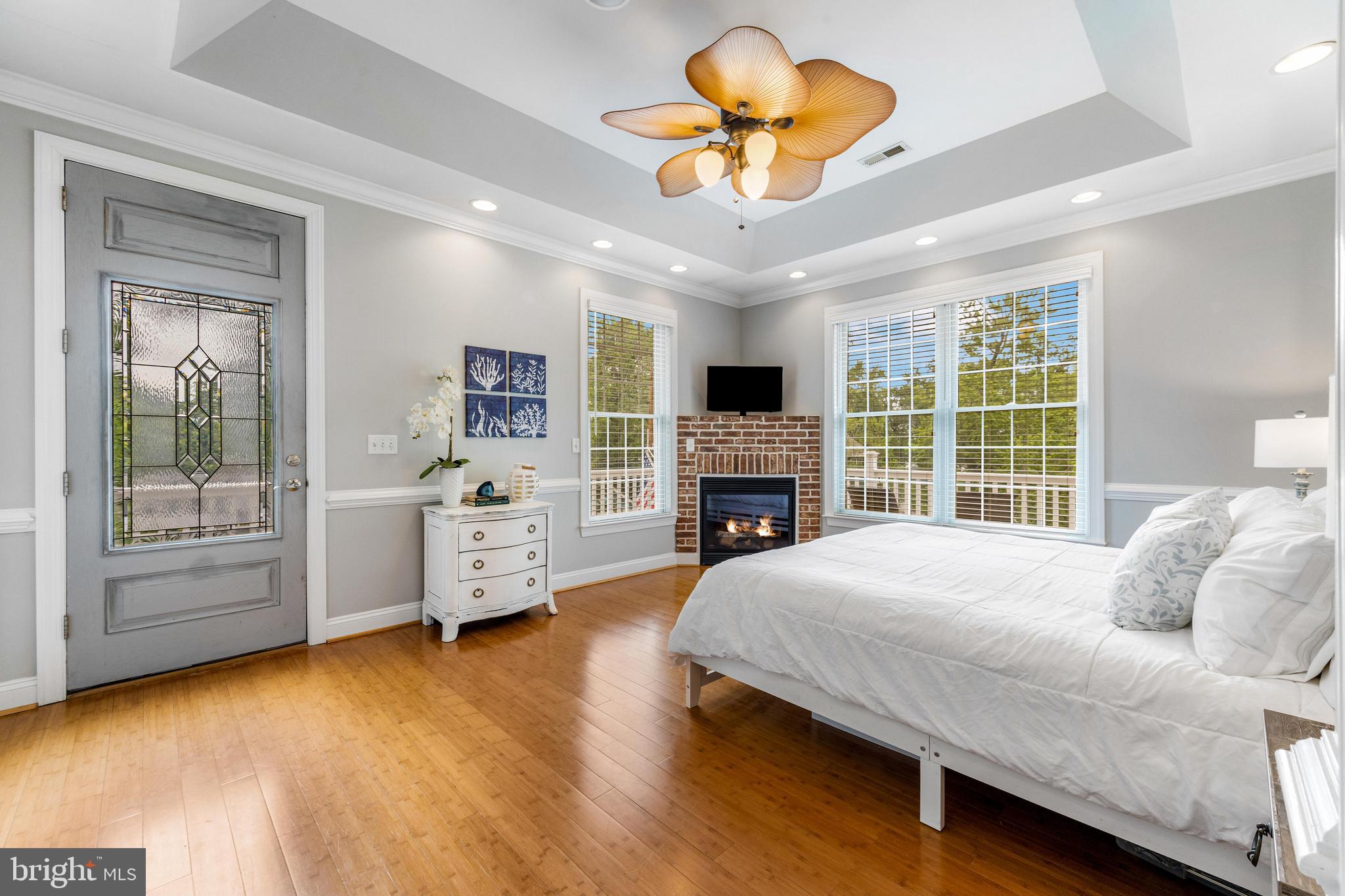 SYLVAN SHORES - Residential