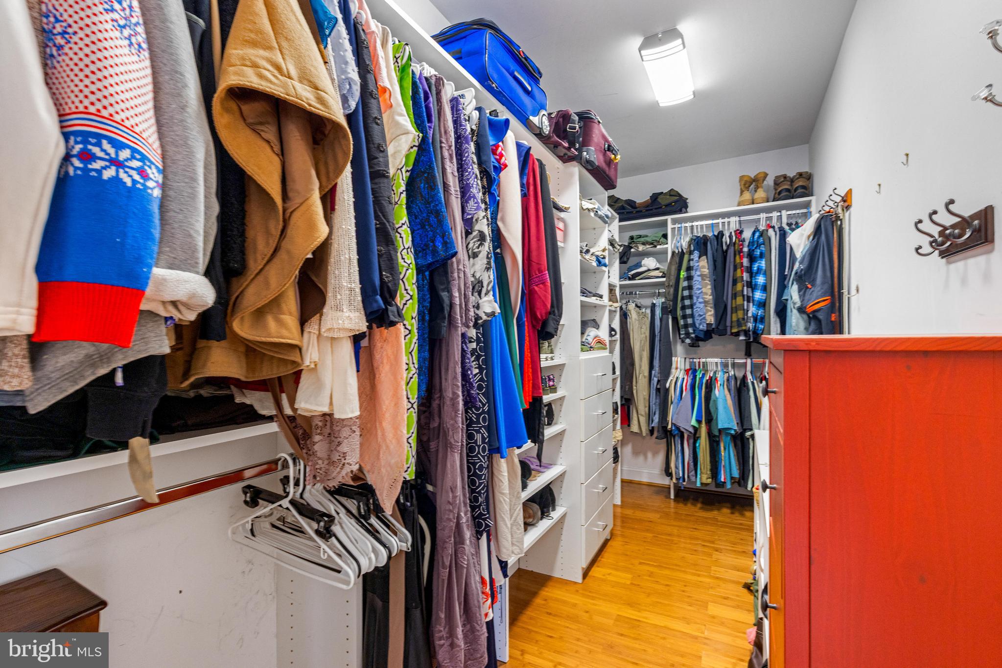 SYLVAN SHORES - Residential