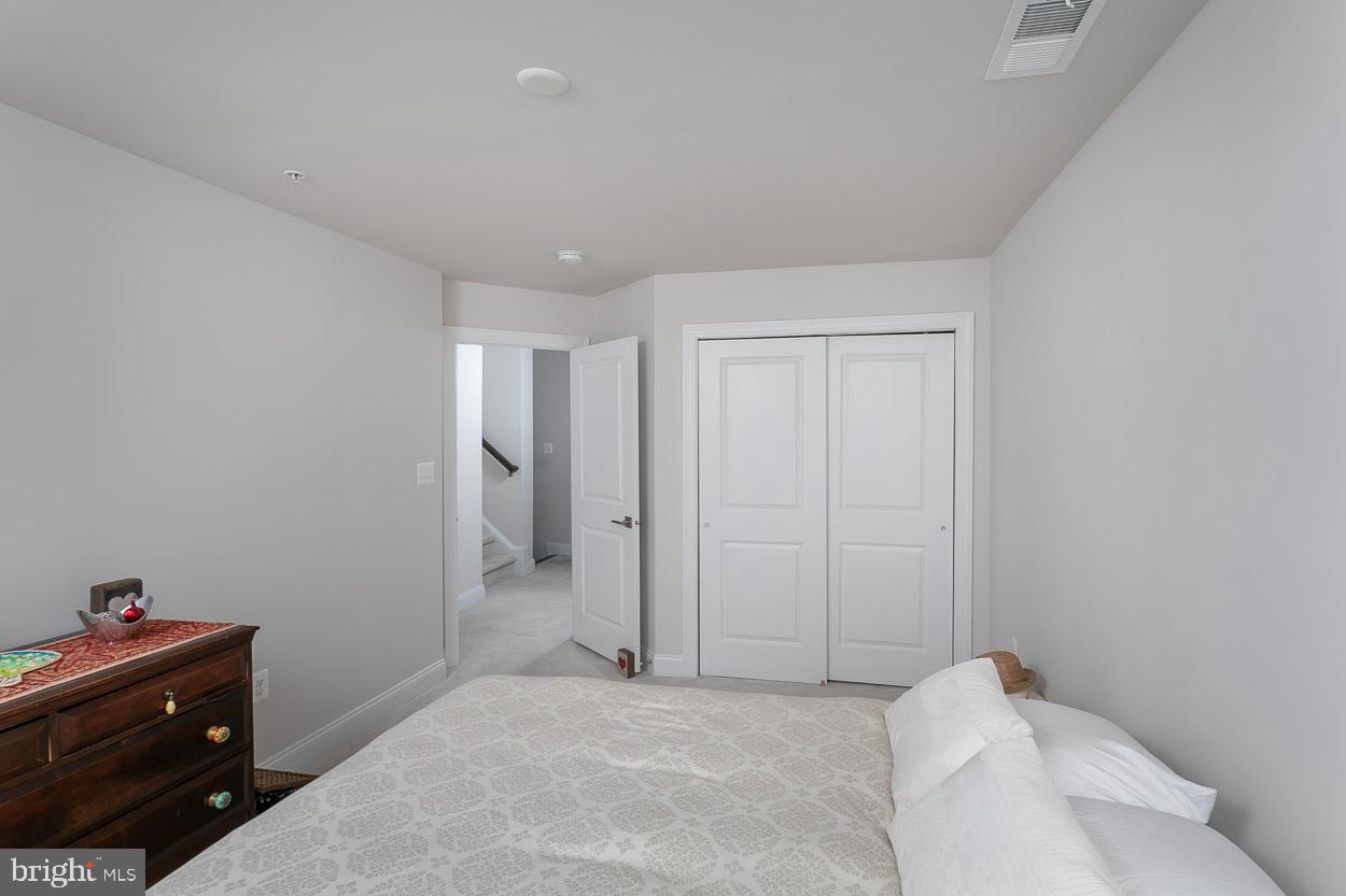 THE ENCLAVE AT ARUNDEL PRESERVE - Residential