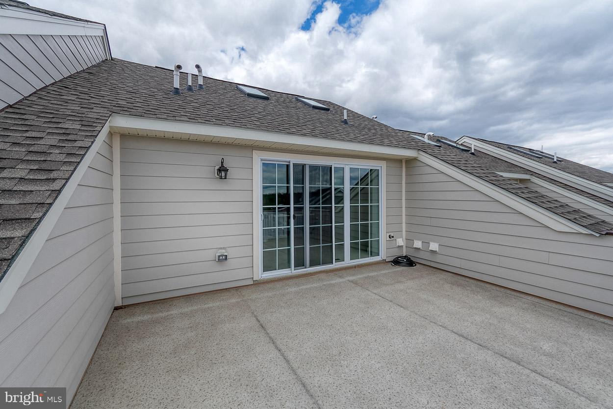 THE ENCLAVE AT ARUNDEL PRESERVE - Residential