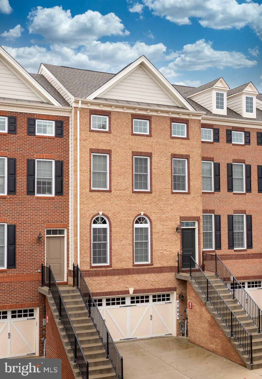 THE ENCLAVE AT ARUNDEL PRESERVE - Residential