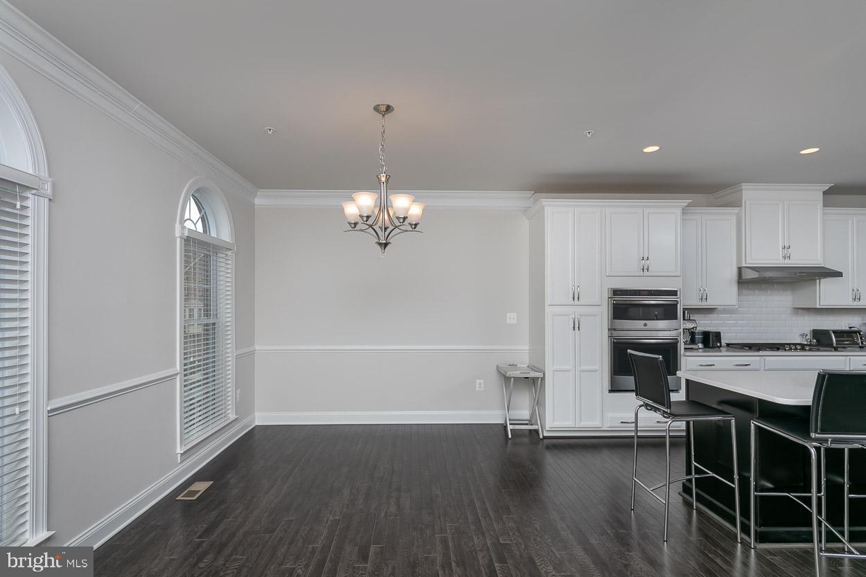 THE ENCLAVE AT ARUNDEL PRESERVE - Residential