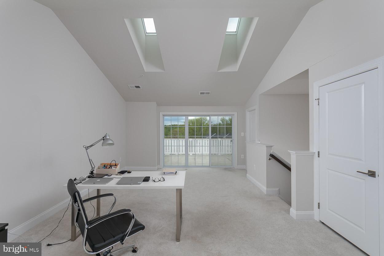 THE ENCLAVE AT ARUNDEL PRESERVE - Residential