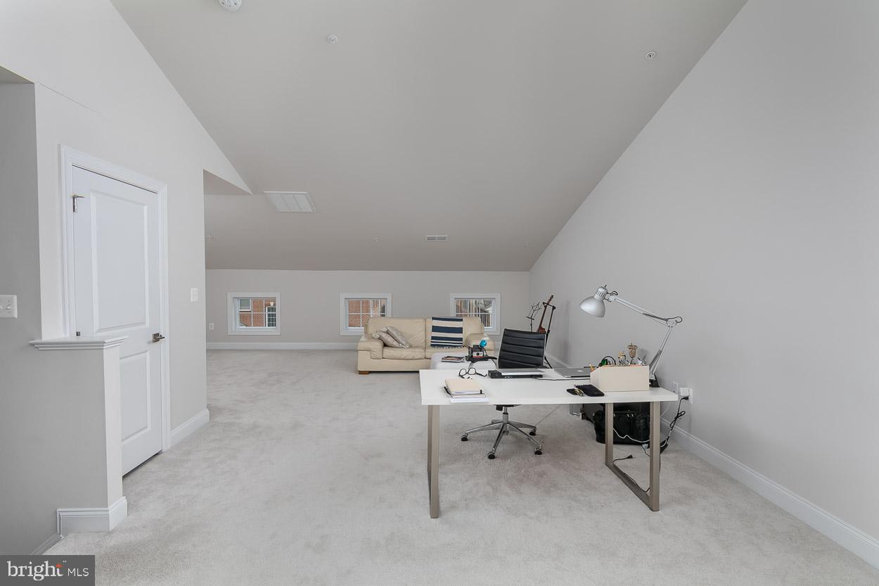 THE ENCLAVE AT ARUNDEL PRESERVE - Residential