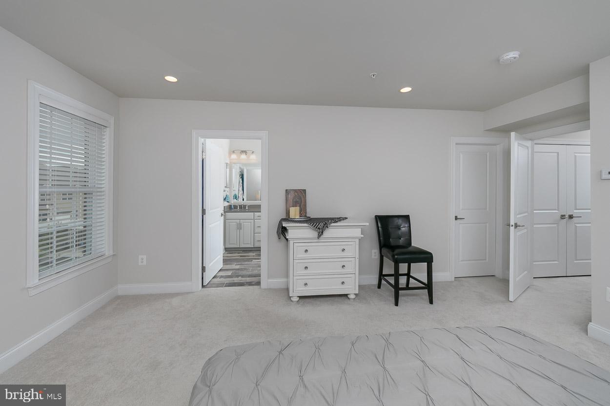 THE ENCLAVE AT ARUNDEL PRESERVE - Residential