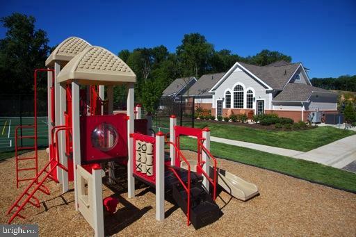 THE ENCLAVE AT ARUNDEL PRESERVE - Residential