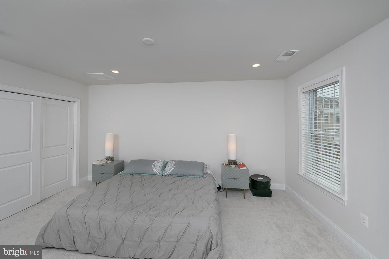 THE ENCLAVE AT ARUNDEL PRESERVE - Residential