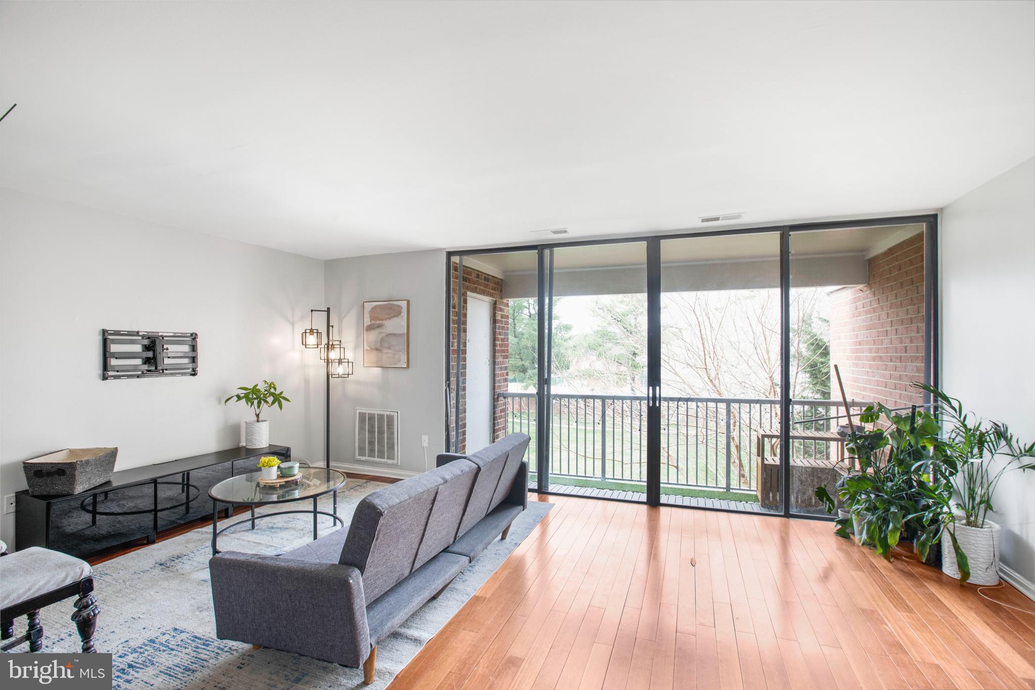 DIAMOND FARM - Residential